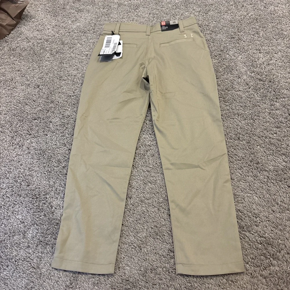 Under Armour Boys Khaki Pants Size 10 Stretch Athletic Uniform Golf Play $49.99